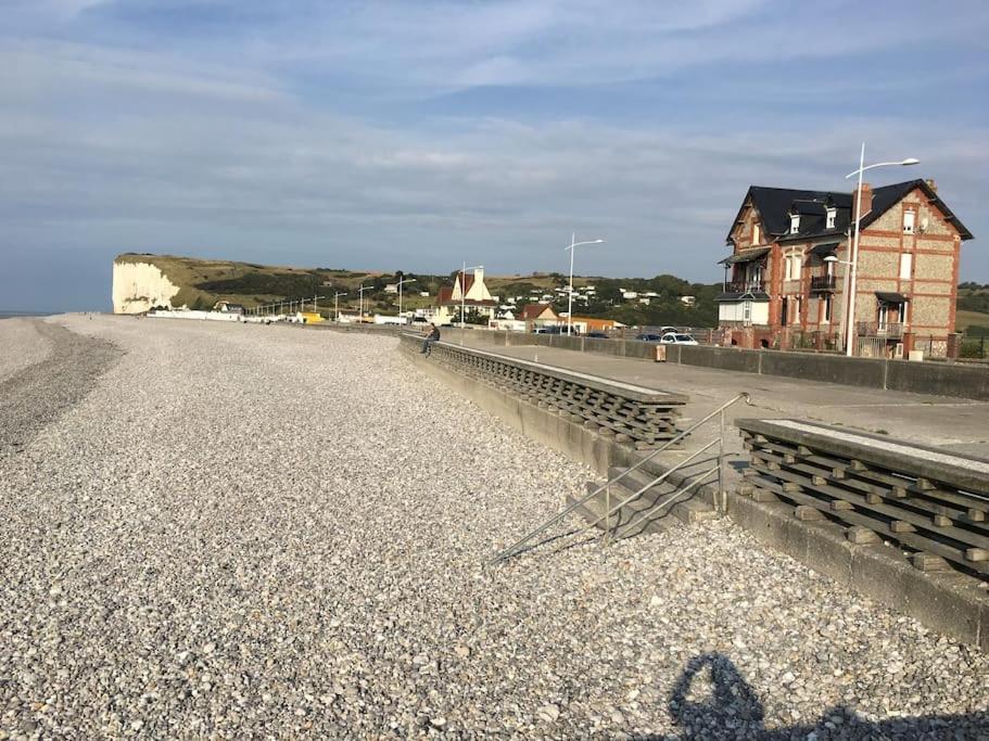 Les Mouettes, A Moins De 50 Metres De La Plage Leilighet Veulettes-sur-Mer Eksteriør bilde