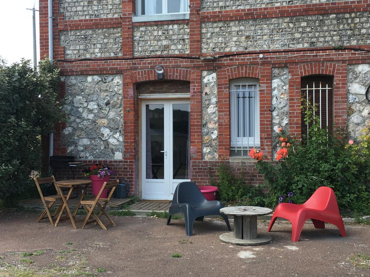 Les Mouettes, A Moins De 50 Metres De La Plage Leilighet Veulettes-sur-Mer Eksteriør bilde